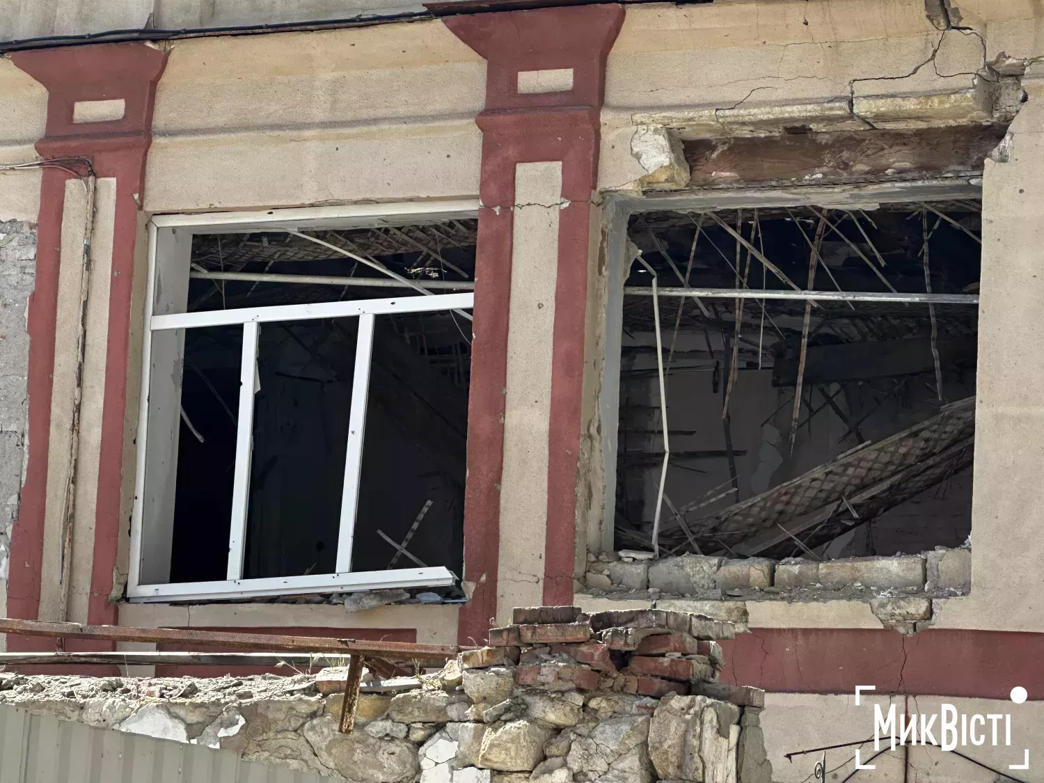 Наслідки обстрілу Миколаївщини. Фото МикВісті, для ілюстрації