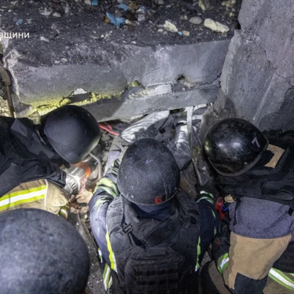 Наслідки російської атаки по передмістю Харкова 13 січня. Фото: ДСНС Харківщини