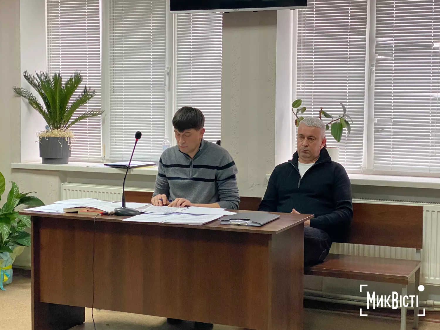 Петро Вашеняк та його адвокат на засіданні 14 січня. Фото: НикВести