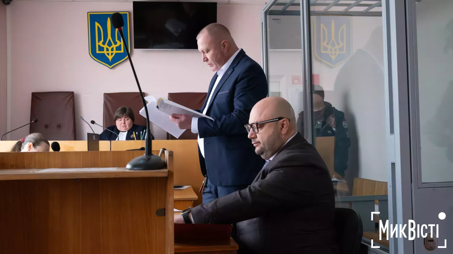 Сергій Щербина та його адвокат Дмитро Костоусов. Фото: НикВести