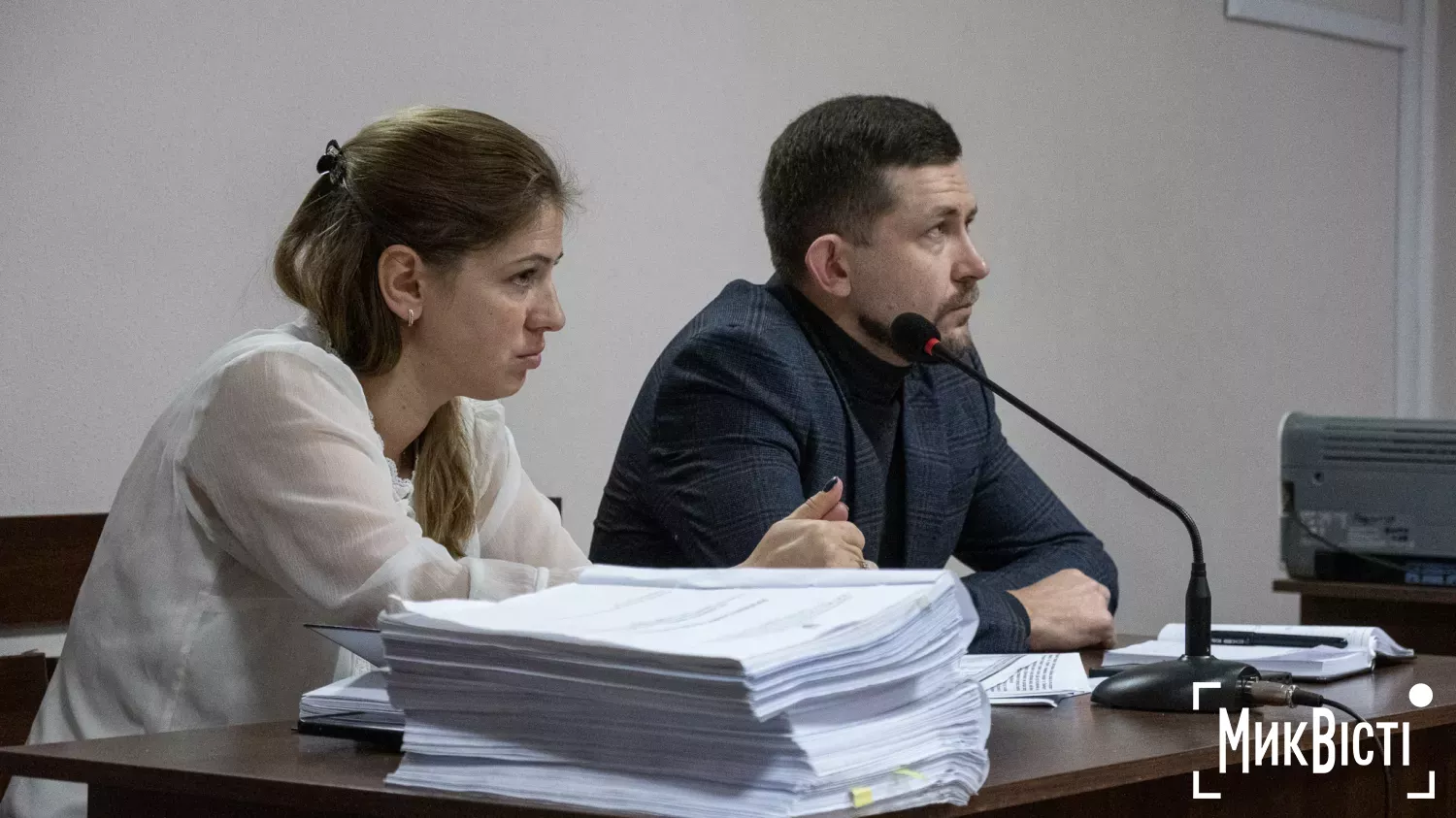 Прокурори Ігор Іванченко та Діна Менчинська. Фото: МикВісті