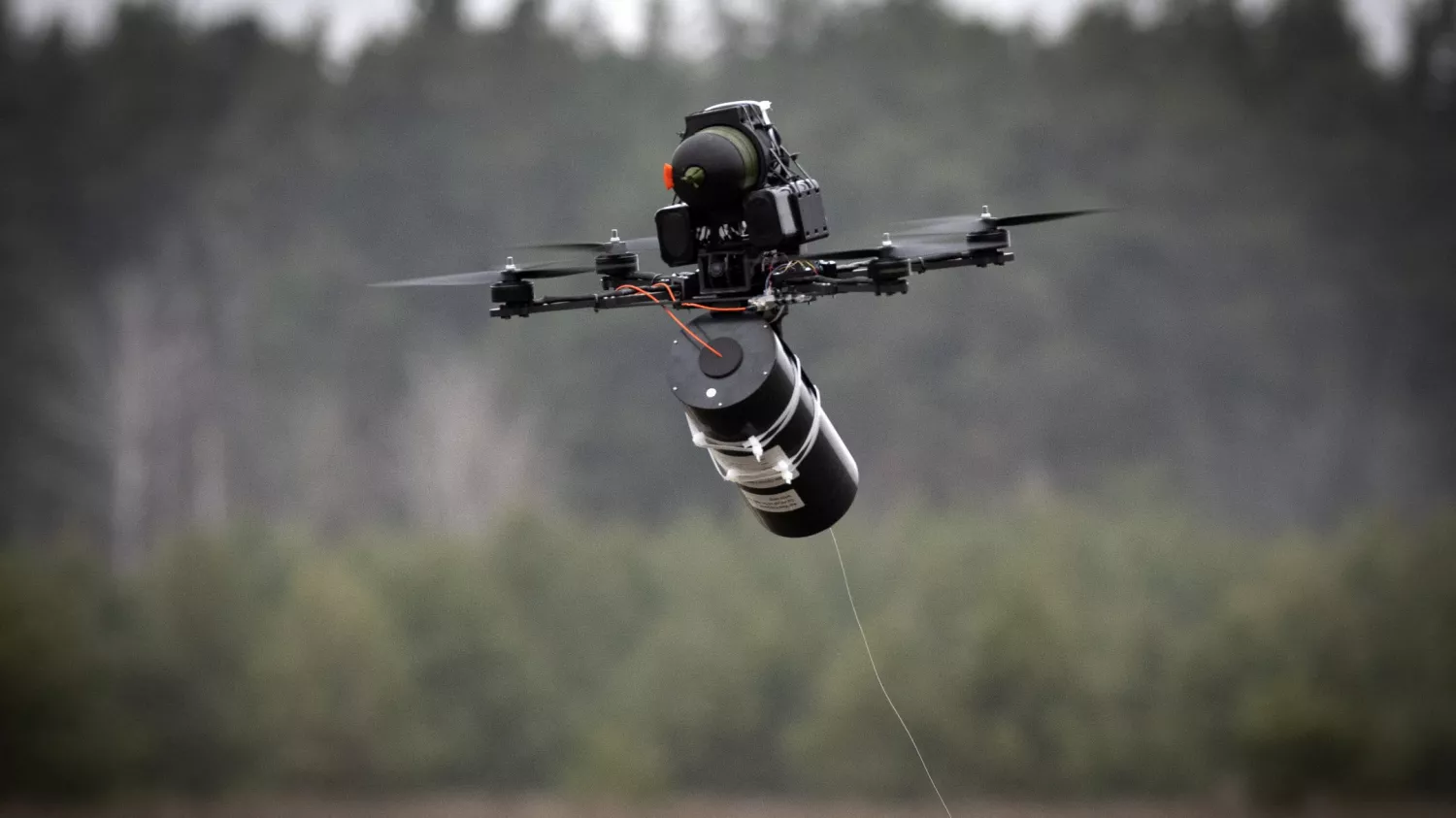 На Миколаївщині за ніч збили вісім ворожих дронів. Фото: AP/Efrem Lukatsky