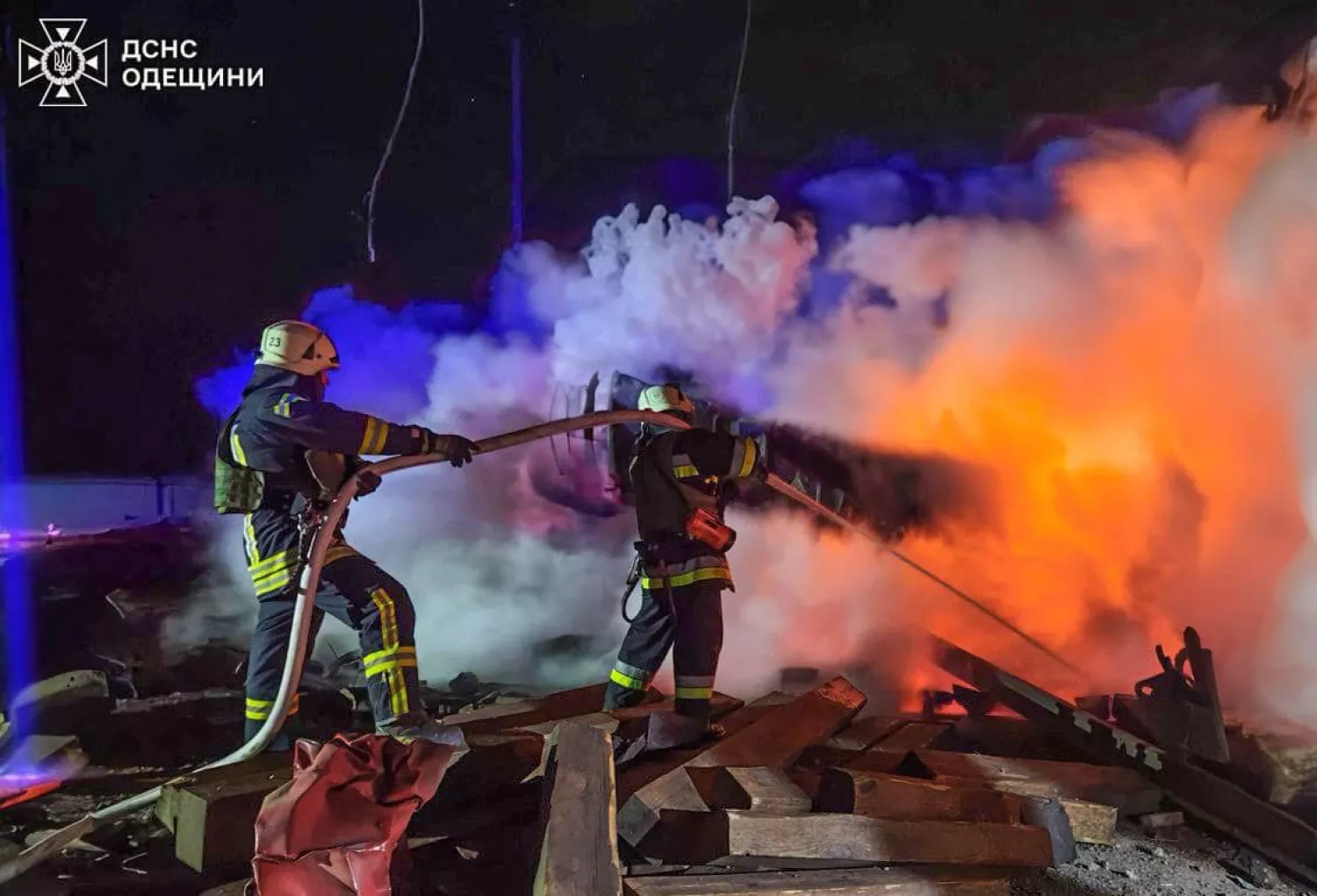 Наслідки дронової атаки на Одещину. Фото: ДСНС