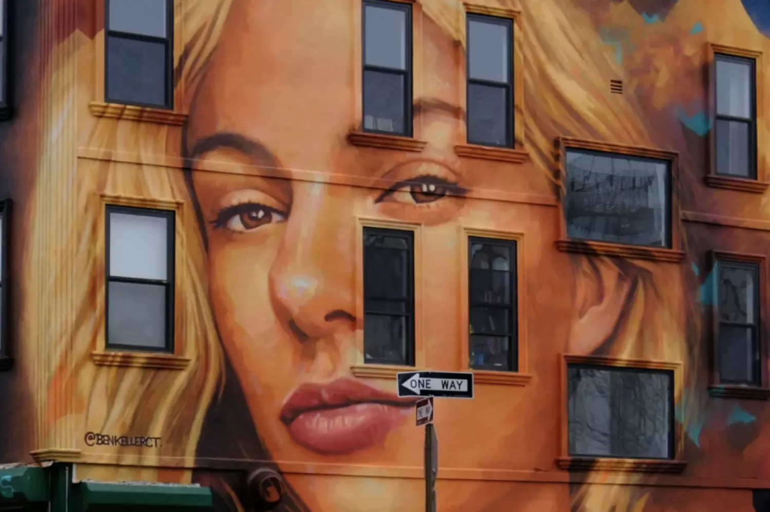 У Нью-Йоркуз&rsquo;явився мурал із зображенням української біженки Ірини ЗаруцькоїФото: Luiz C. Ribeiro / New York Post