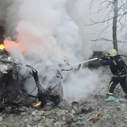 Російські війська завдали ракетного удару по Харкову, фото: ДСНС України