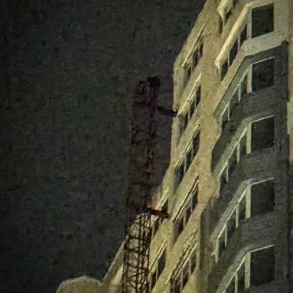 Чорноморські вогнеборці провели висотну операцію з порятунку людини. Фото: ДСНС Одещини