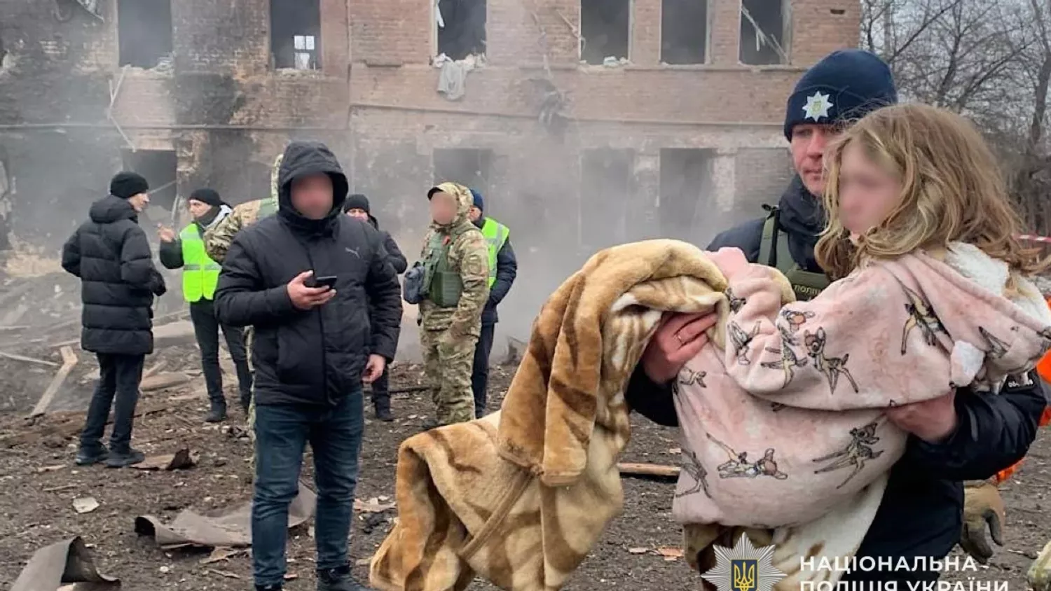 Наслідки обстрілу Кривого Рогу, 22 січня 2026 року. Фото: Нацполіція