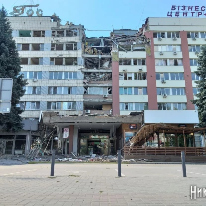 Зруйнована будівля готелю «Миколаїв», 14 липня 2022 рік, фото: «МикВісті»