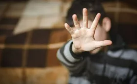 На Одещині розслідують катування 6-річного хлопчика у центрі реабілітації дітей. Ілюстративне фото: lumsa.it