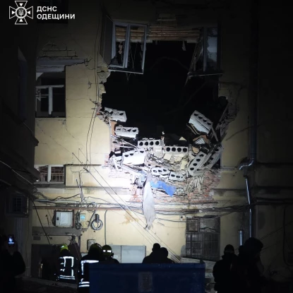 Наслідки російського удару по Одесі 27 січня 2026 року. Фото: ДСНС Одещини