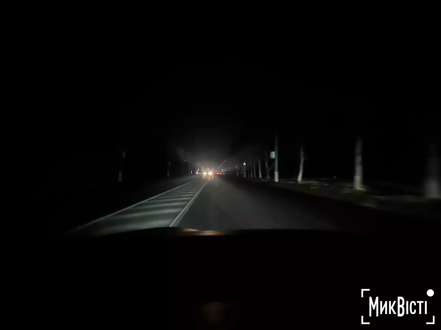 Миколаївці часто перебігають дорогу поза пішохідними переходами, на ілюстрації проспект Героїв України, фото НикВести