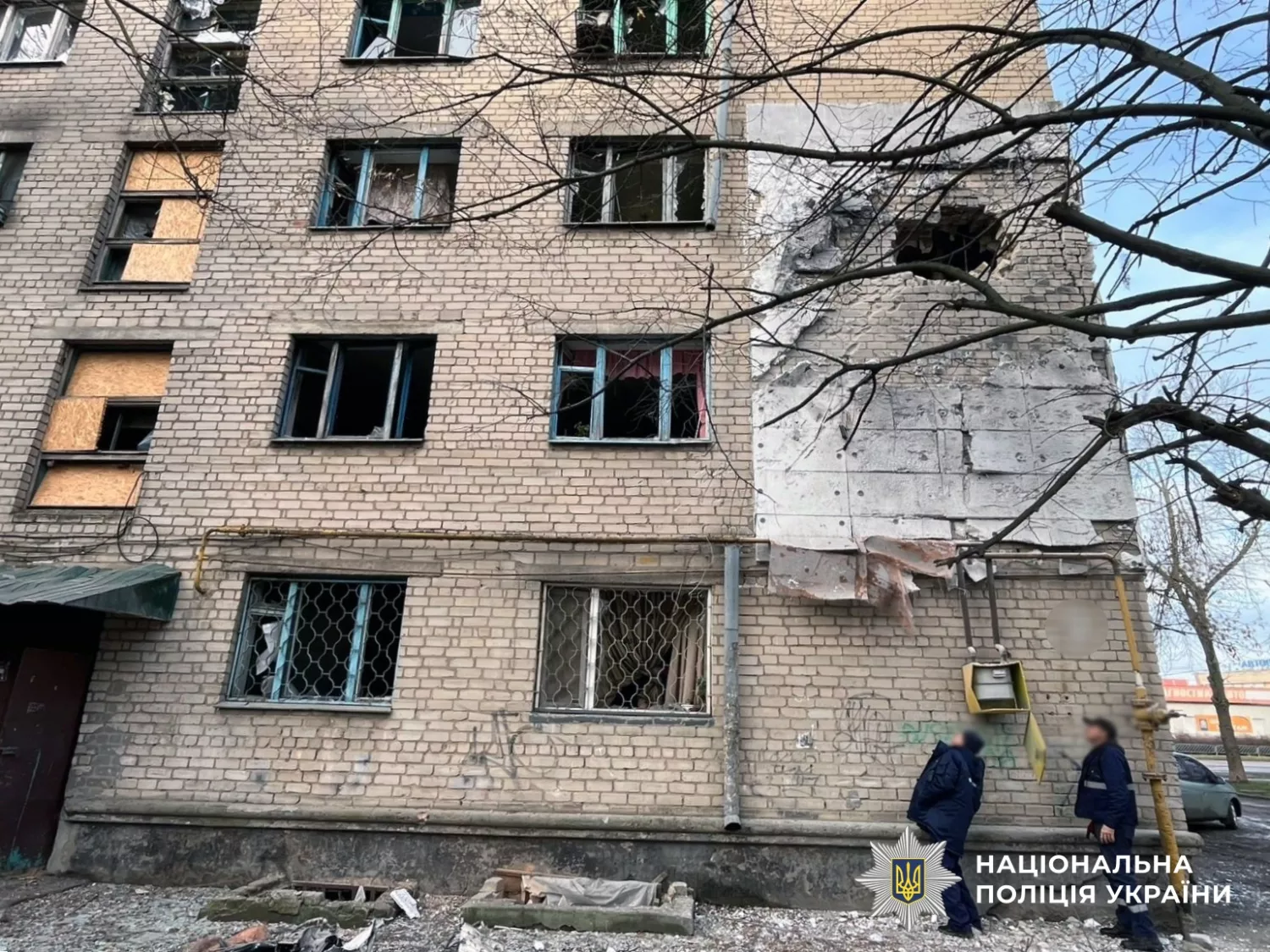 Наслідки обстрілу Херсонщини. Фото: поліція Херсонської області