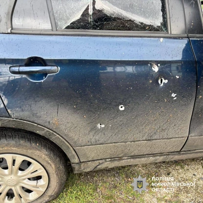 Дрон атакував авто на трасі в Миколаївській області 7 січня. Фото: Нацполіція