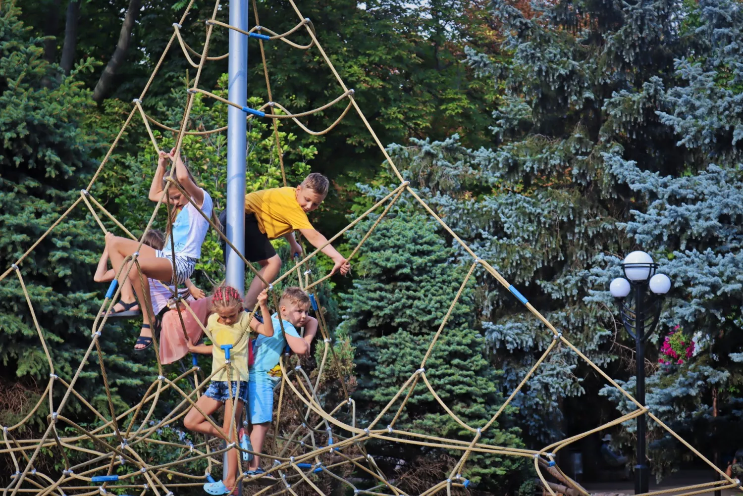 Громадський простір біля Каштанового скверу. Фото: Миколаївська міська рада