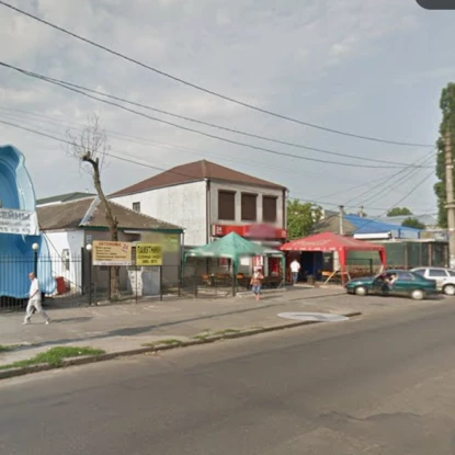 Тротуар на вулиці Пограничній у 2015 році. Скриншот Google Maps