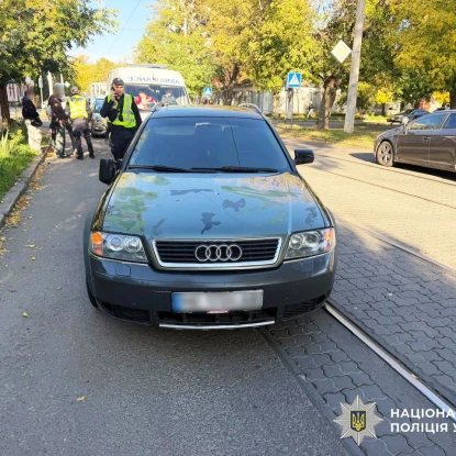 У Миколаєві 19-річний водій Audi збив жінку на пішохідному переході. Фото: Нацполіція