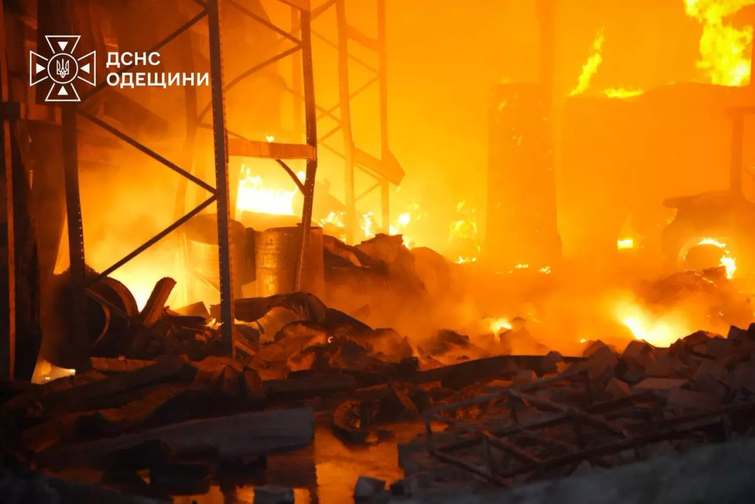 Наслідки обстрілу Одеської області. Фото: ДСНС