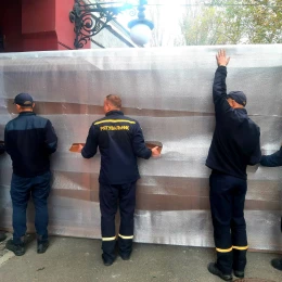 До Миколаївського обласного художнього музею імені Василя Верещагіна повернули картину художника Альфонса Жаби «На пожежу». Фото: Facebook-сторінка музею