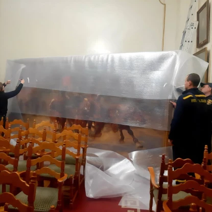 До Миколаївського обласного художнього музею імені Василя Верещагіна повернули картину художника Альфонса Жаби «На пожежу». Фото: Facebook-сторінка музею