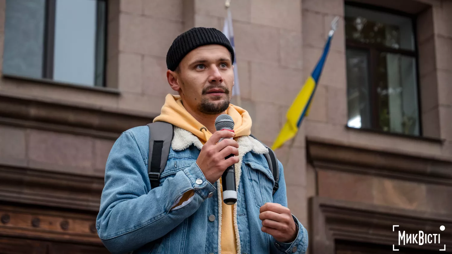 Фотовиставка данського фотографа Міккеля Гьорлика «Україна: На вістрі». Фото: Сергій Овчаришин, МикВісті