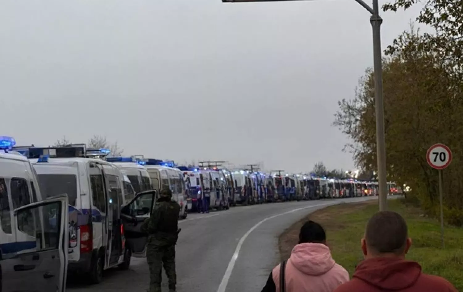 Евакуаційна колона покидає Олешки, 30 жовтня