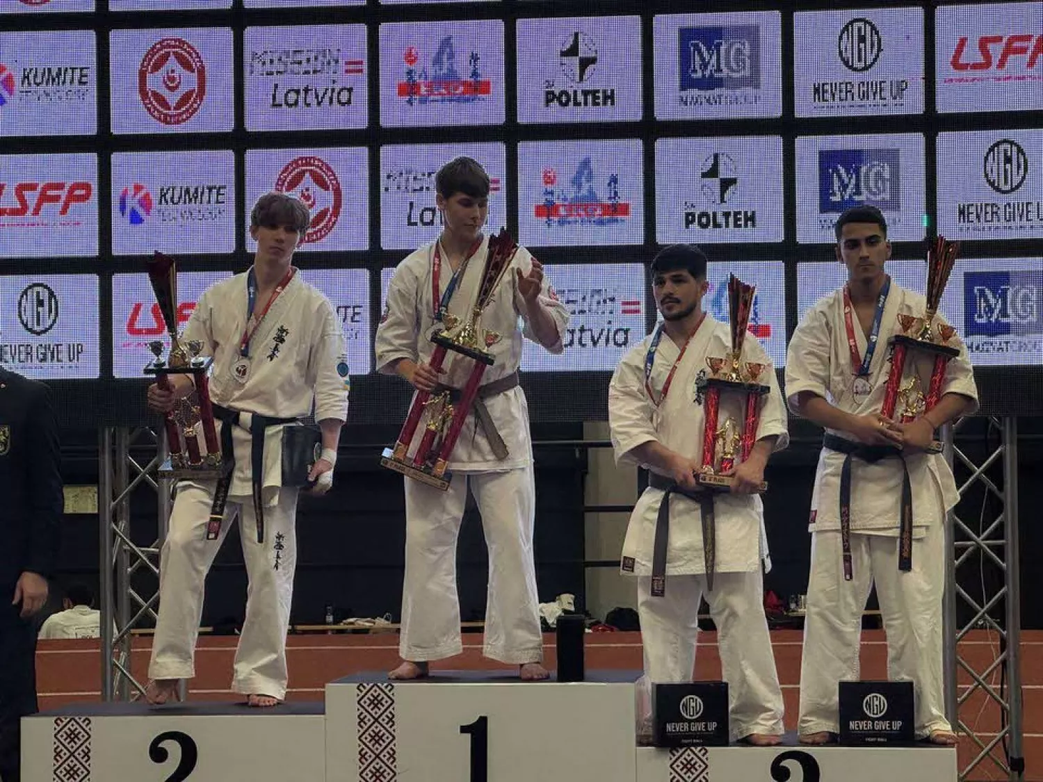 Миколаївський спортсмен став срібним призером Чемпіонату Європи з карате. Фото: Управління фізичної культури і спорту Миколаївської міської ради