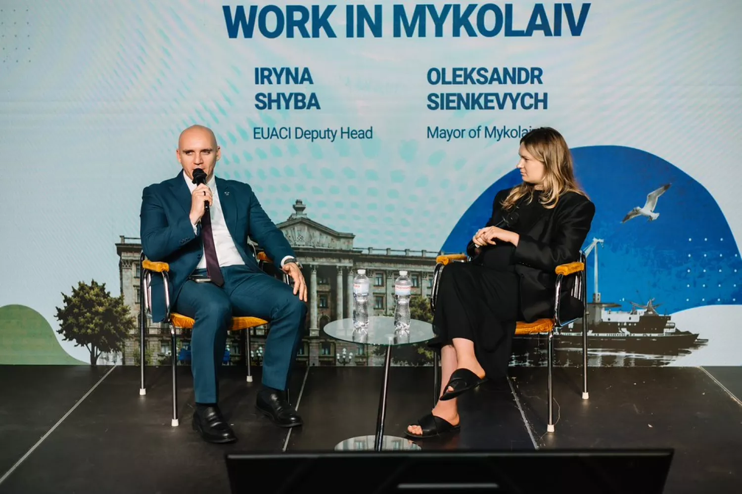 Мер Миколаєва Олександр Сєнкевич та заступниця EUACI Ірина Шиба, червень 2026. Фото: Вікторія Гончаренко