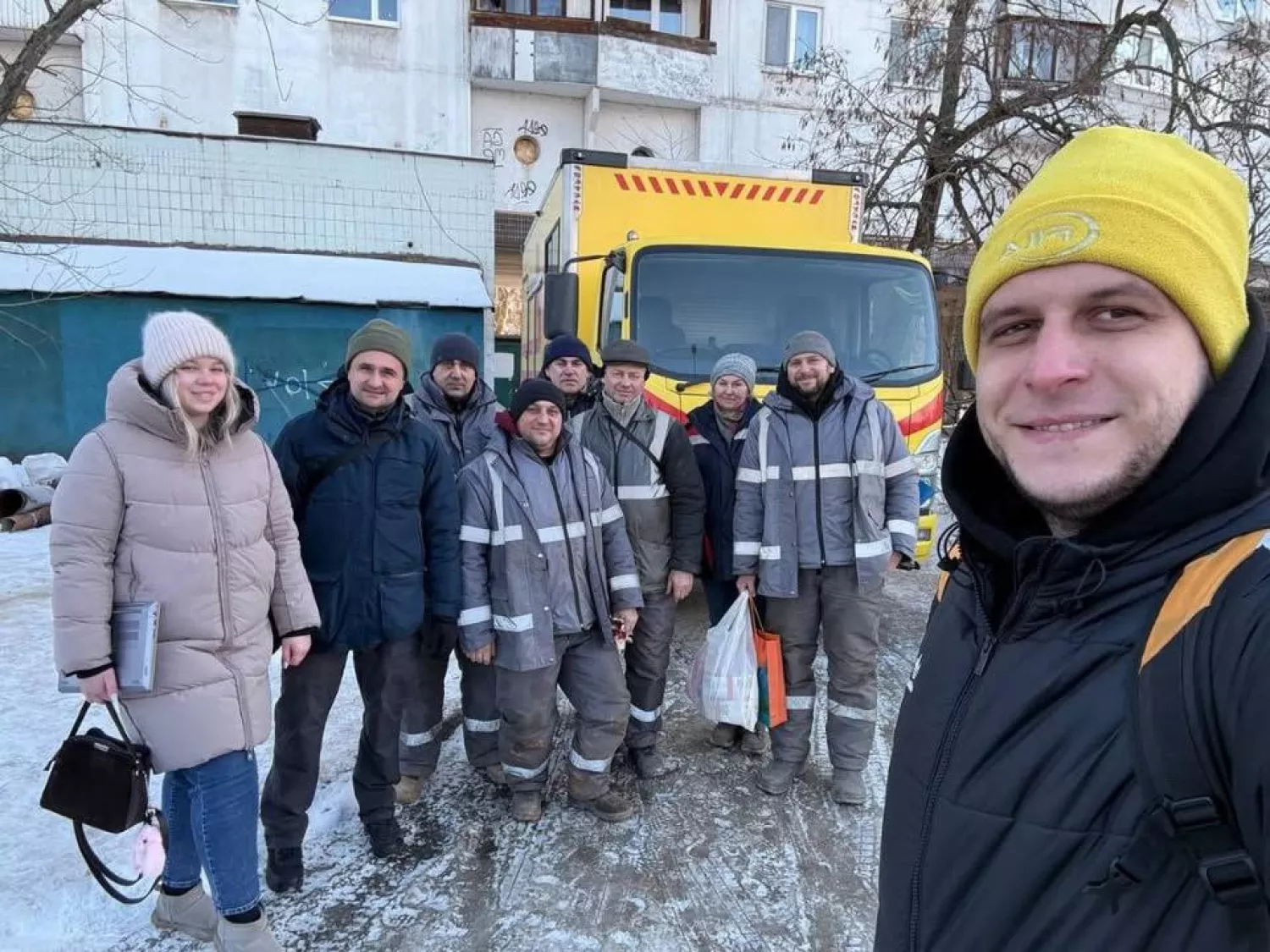 Миколаївські комунальники повернулися додому після відновлення тепла у Києві. Фото: Миколаївська міськрада