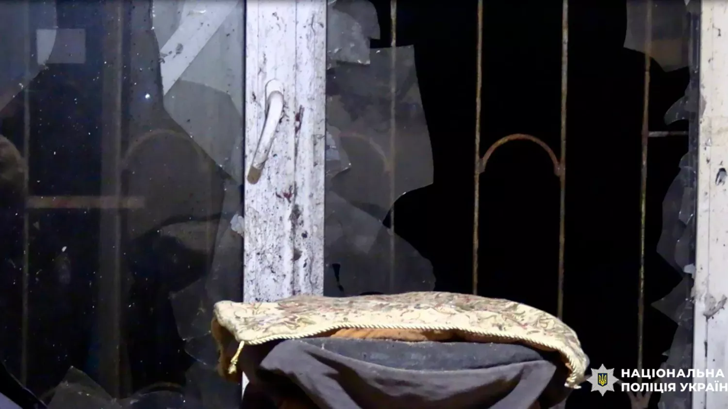 Наслідки вибуху в приміщенні Національна поліція