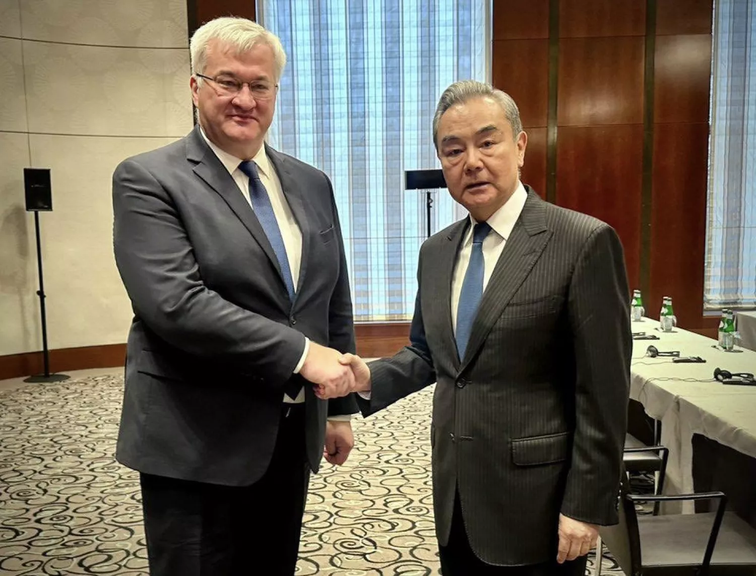 Китай надасть Україні додаткову гуманітарну допомогу для енергетики. Фото: МЗС України