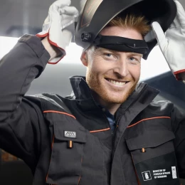 Відкриття трьох модернізованих навчальних майстерень і лабораторій на Миколаївщині. Фото: Миколаївська ОВА