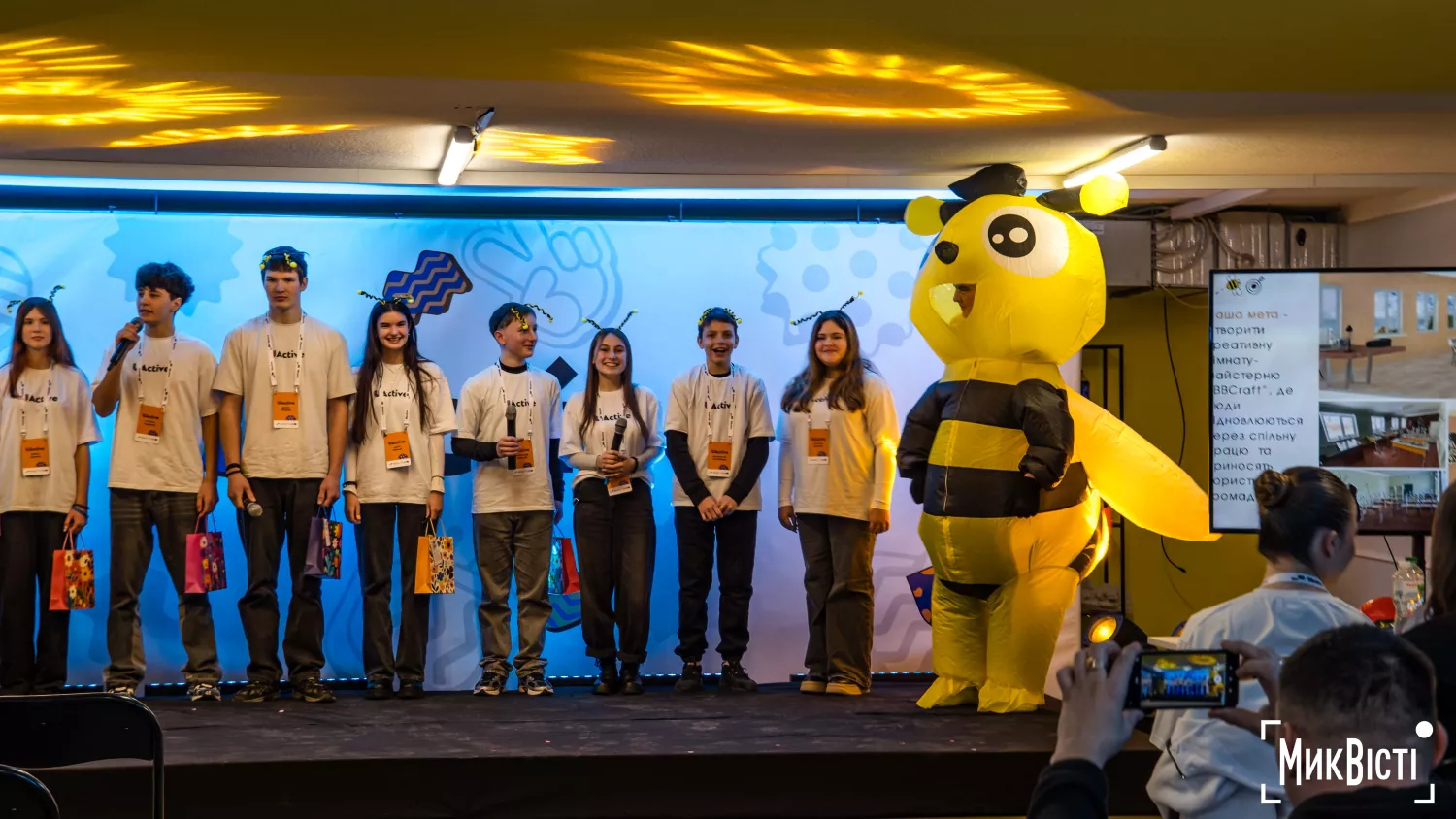 Школярі отримали 25 тисяч доларів на реалізацію соціальних проєктів у громадах Миколаївської області. Фото: МикВісті