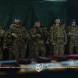 Командувач ВМС нагородив миколаївських військових 36-ої бригади морської піхоти. Фото: 36-та окрема бригада морської піхоти