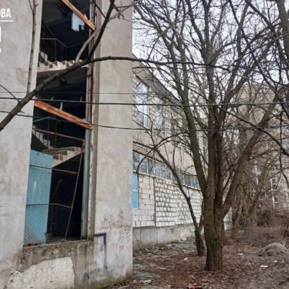 Наслідки нічної атаки по Одесі 17 лютого 2026 року. Фото: Одеська ОВА