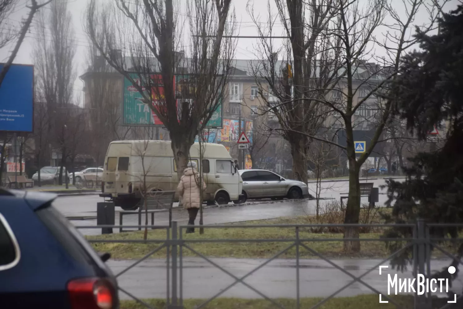 Реальний стан деяких тротуарів у Миколаєві 18 лютого 2026 року. Фото: МикВісті