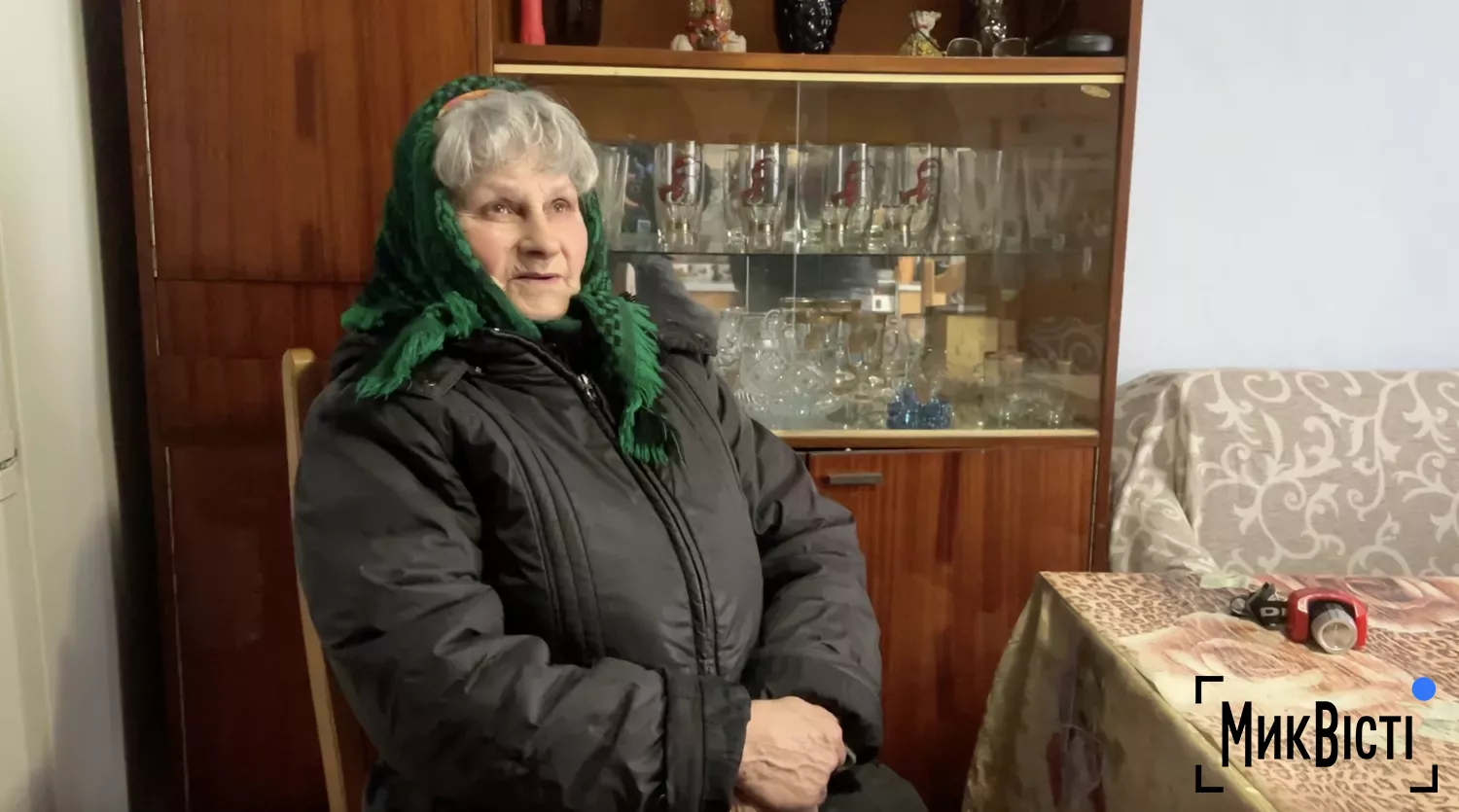 Місцева жителька Любов, яка пережила обстріл. Скриншот з YouTube-каналу НикВести