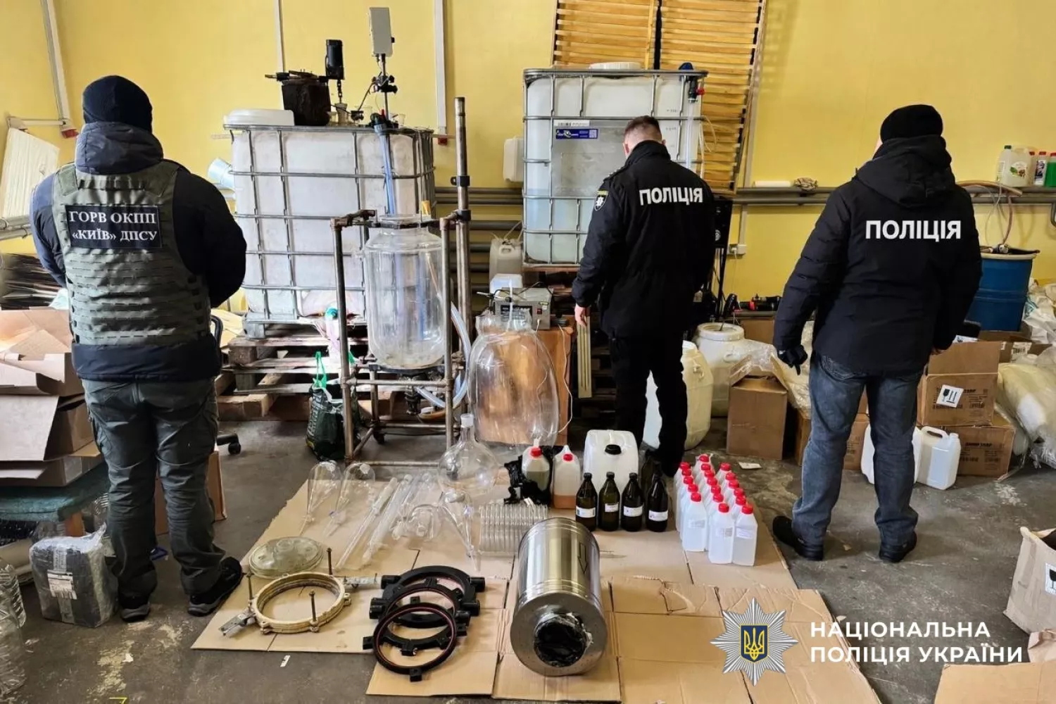 В Україні викрили транснаціональну наркомережу. Фото: Нацполіція