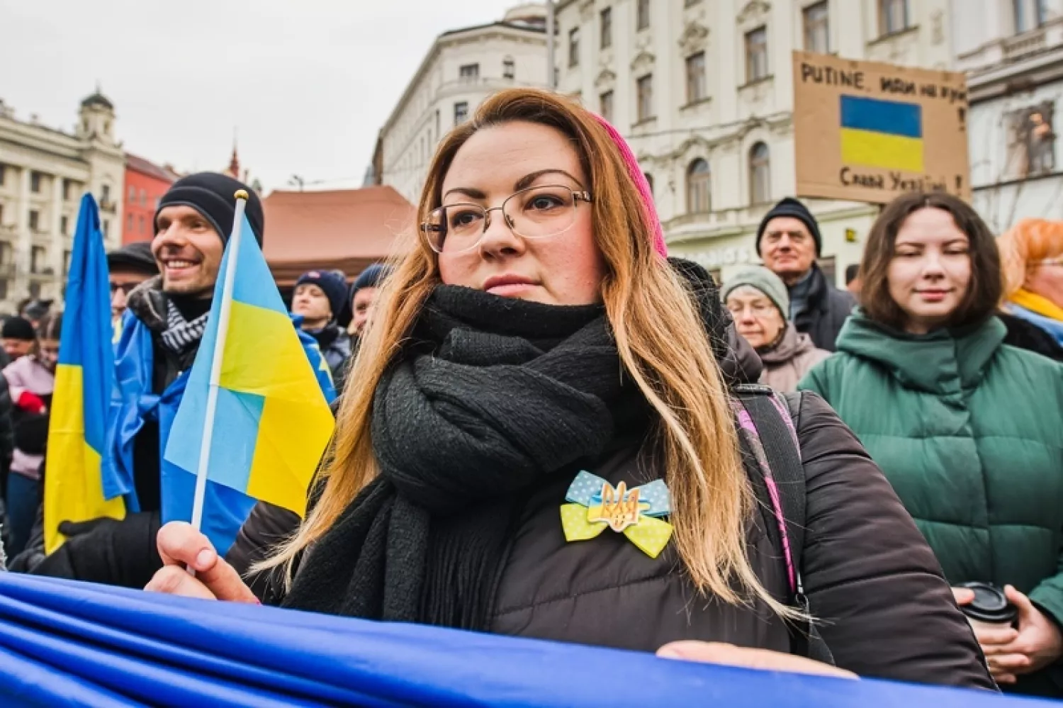 У Празі сотні людей вийшли на мітинг до річниці вторгнення РФ. Фото: ceskenoviny.cz