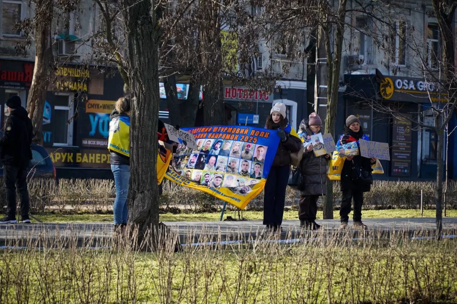 У Миколаєві 22 лютого пройшла акція-нагадування щодо військовополонених. Фото: телеграм-канал Сєнкевич Online