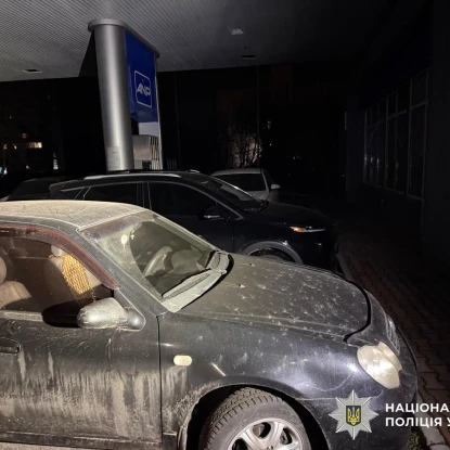 У Миколаєві стався вибух на території непрацюючої АЗС. Фото: Нацполіція