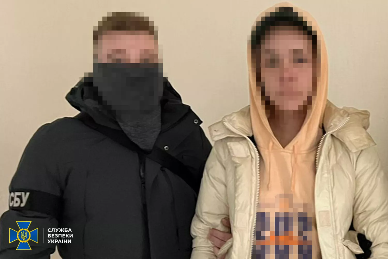 В Ізмаїлі затримали підозрюваних у реєстрації Starlink для росіян за гроші. Фото: СБУ