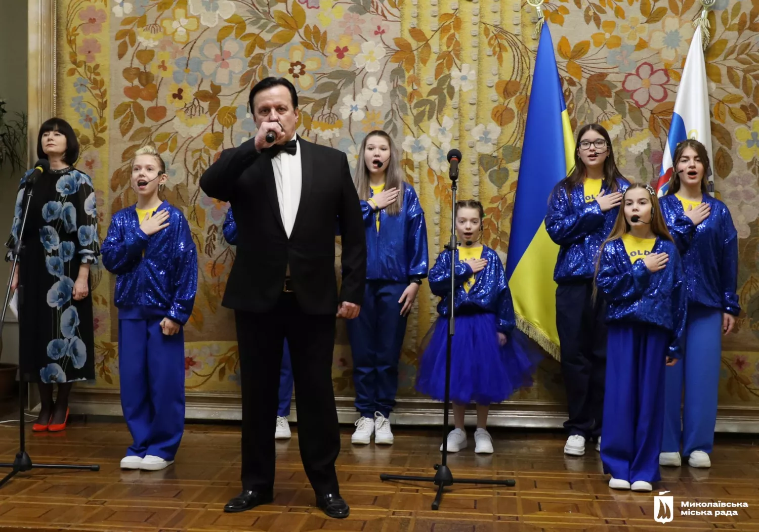 Церемонія нагородження відзнаки «За оборону Миколаєва». Фото: Миколаївська міська рада