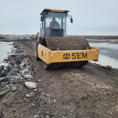 Проїзд до села Шевченкове на Миколаївщині. Фото: Віталій Кім