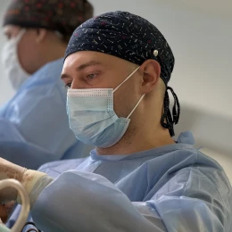 У Львові лікарі провели складну операцію. Фото: Перше медоб'єднання Львова