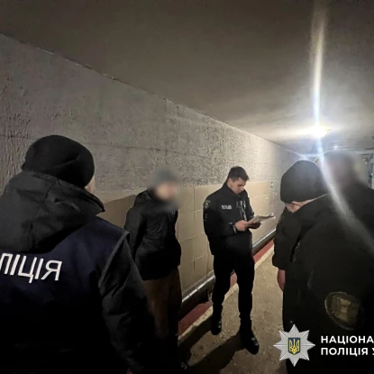 Засуджених на Миколаївщині підозрюють в шахрайстві на 800 тисяч гривень. Фото: поліція Миколаївщини