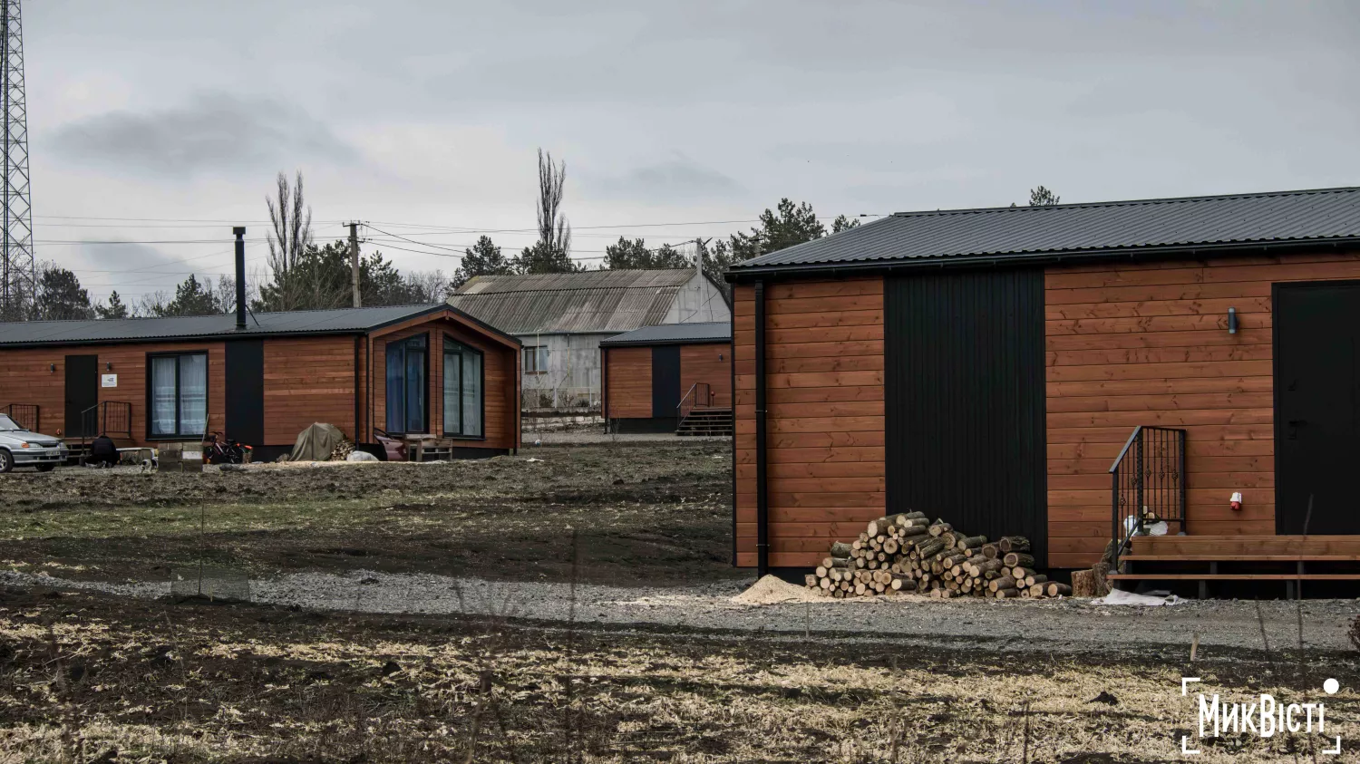 Модульні будинки, які були профінансовані данськими партнерами в Доманівці. Фото: НикВести