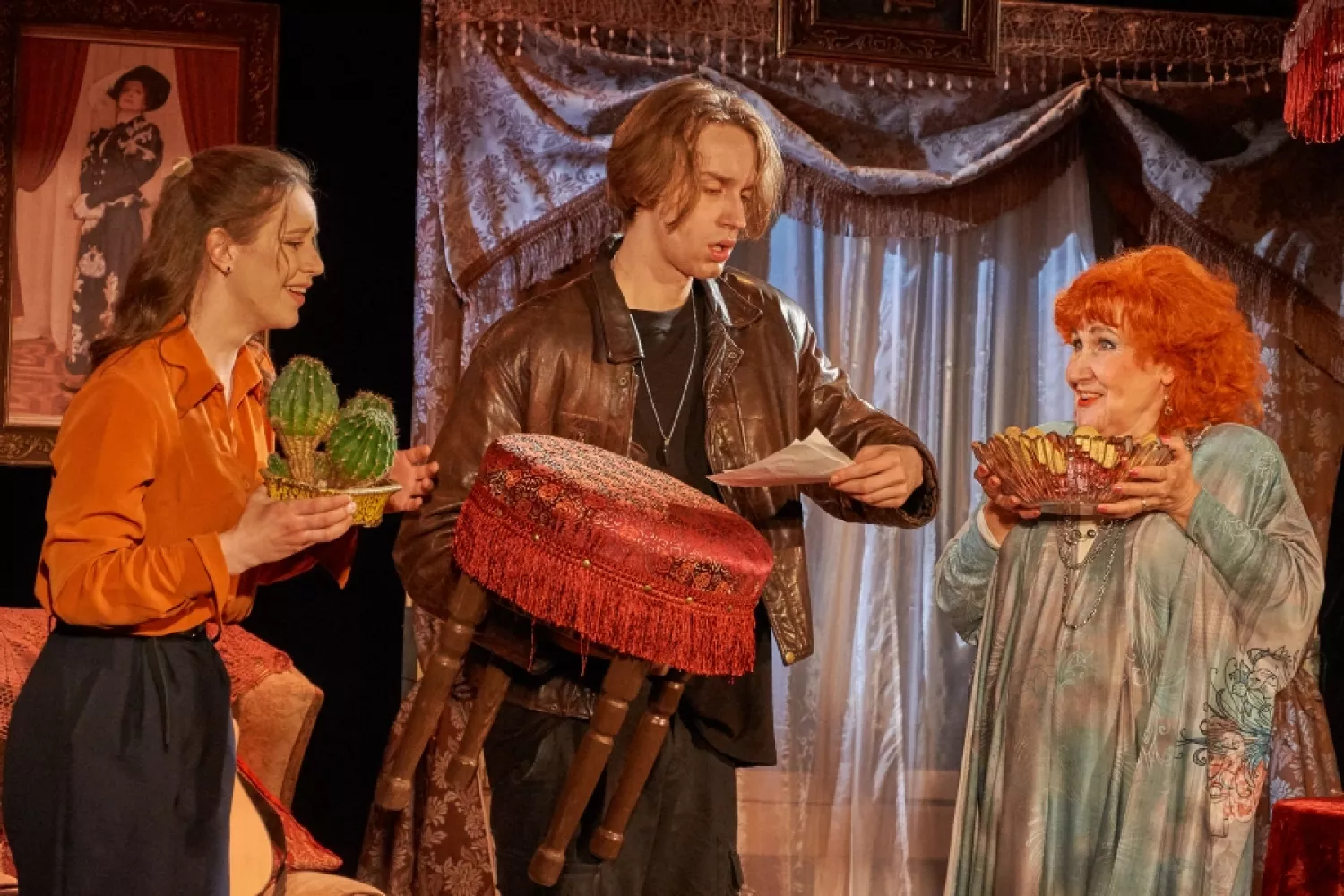 Фото: Академічний український театр