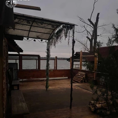 У Миколаєві демонтували незаконне літнє кафе. Фото: Прокуратура Миколаївської області