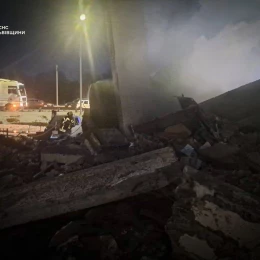 На Львівщині вибухнув газ на СТО. Фото: ДСНС