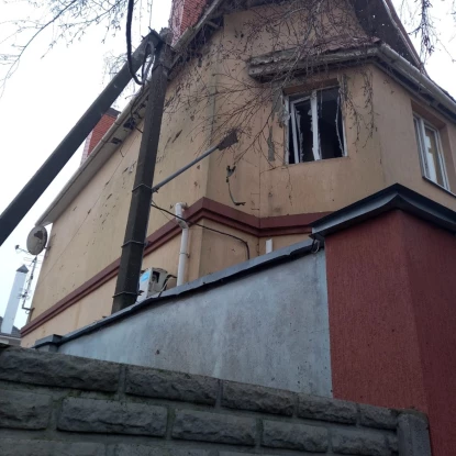 Наслідки обстрілу Херсонщини 8 лютого. Фото: Поліція Херсонської області